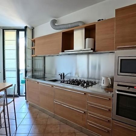 Appartamento Como Con Free Parking E Wifi Buitenkant foto